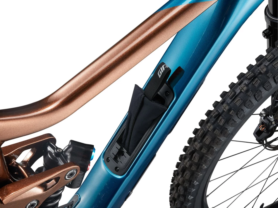 GIANT REIGN SX L SEA SPARKLE/HEMATIT 12V