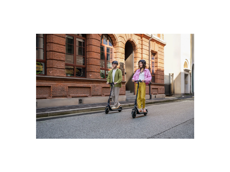 SEGWAY E2 PLUS II ELEKTRİKLİ SCOOTER 