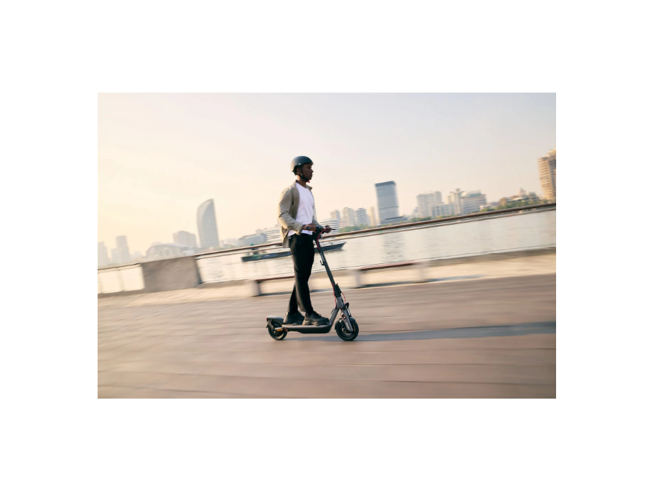 SEGWAY F3 PRO ELEKTRİKLİ SCOOTER