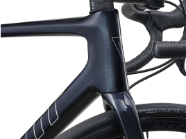GIANT TCR ADVANCED 1 KOM COLD NIGHT 105 DI2 M